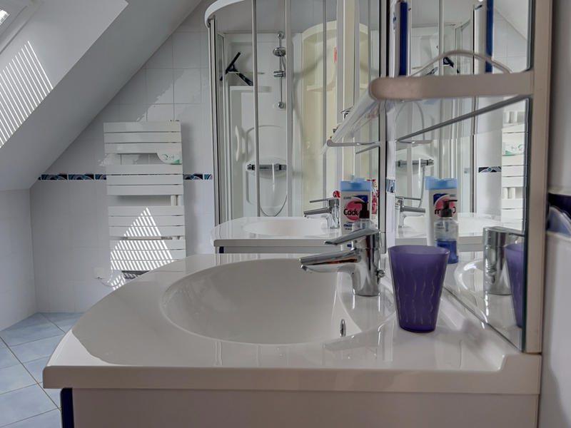 Maison - 213 m² - 6 pièces