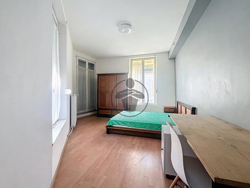 Maison - 77 m² - 5 pièces