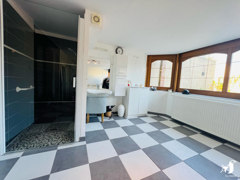 Maison - 115 m² - 5 pièces