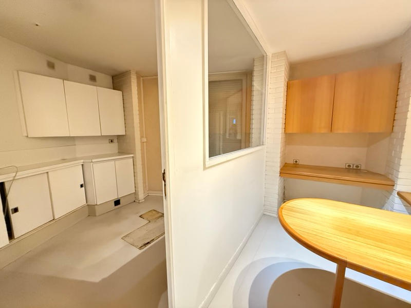 Immeuble - 96 m² - 6 pièces