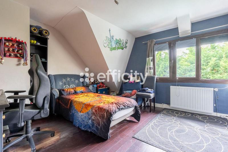 Maison - 165 m² - 5 pièces