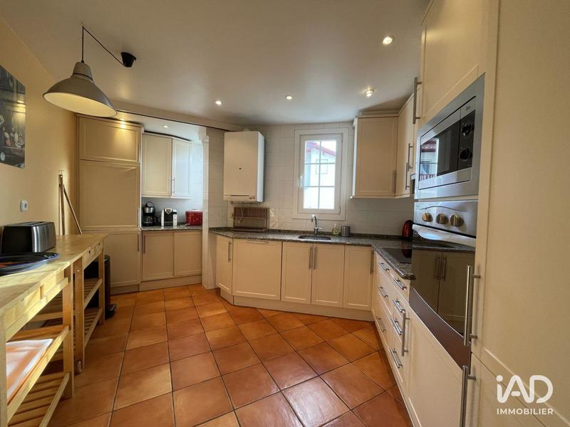 Appartement - 112 m² - 4 pièces