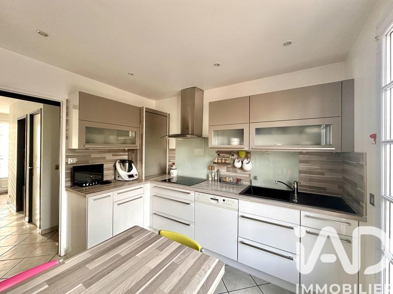 Maison - 104 m² - 5 pièces