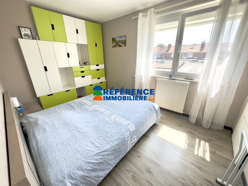 Maison - 92 m² - 4 pièces