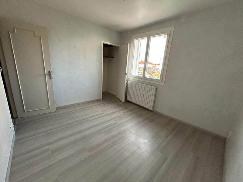 Maison - 75 m² - 5 pièces