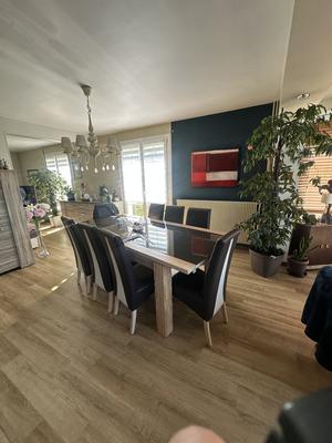 Maison - 185 m² - 6 pièces