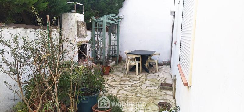 Maison de village - 150 m² - 6 pièces