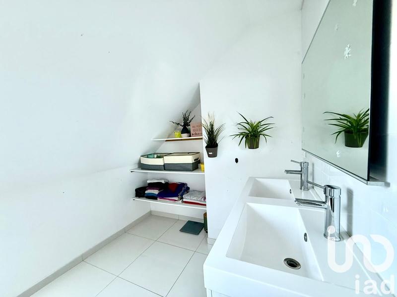 Maison - 160 m² - 9 pièces