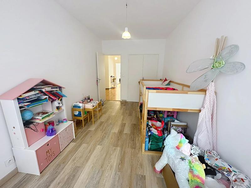 Appartement - 60 m² - 2 pièces