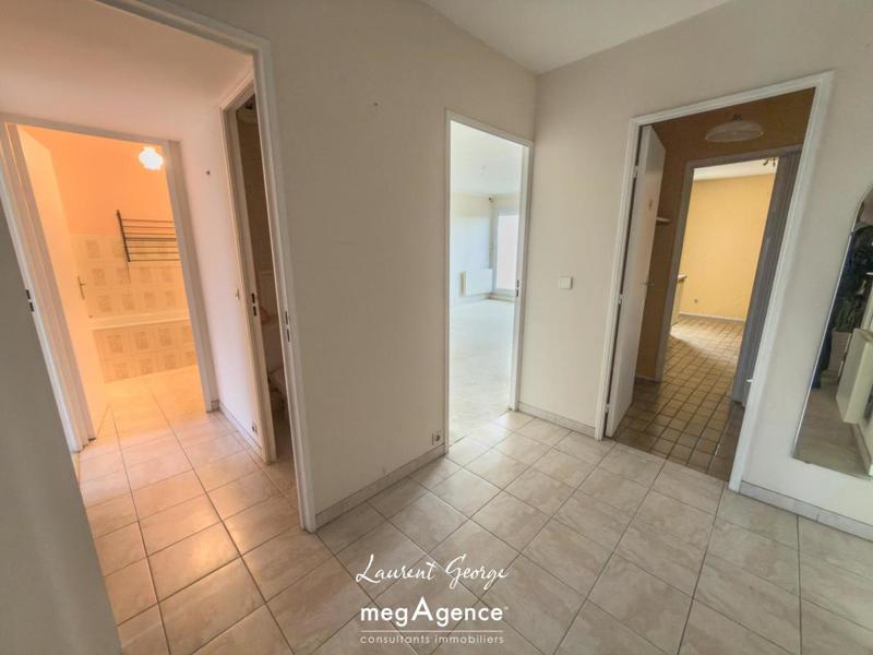 Appartement - 83 m² - 4 pièces