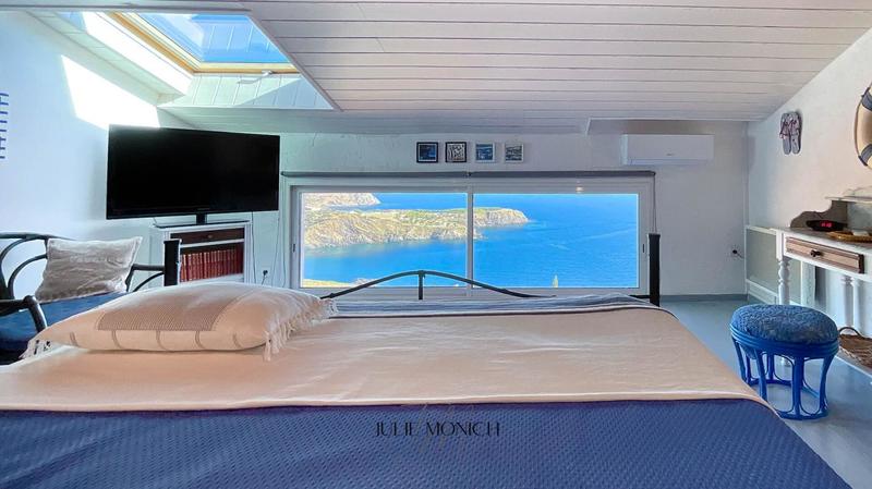 Appartement - 99 m² - 6 pièces