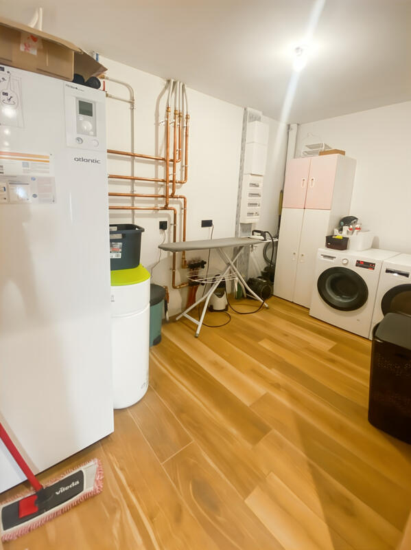 Villa - 140 m² - 5 pièces