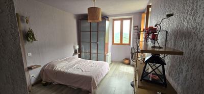 Appartement - 74 m² - 4 pièces