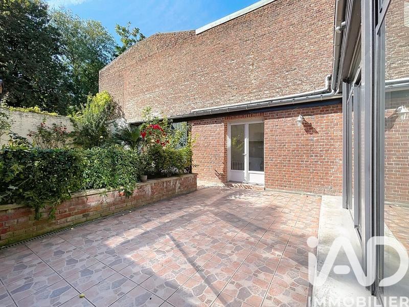 Maison de ville - 242 m² - 8 pièces