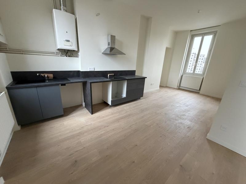 Appartement - 60 m² - 3 pièces