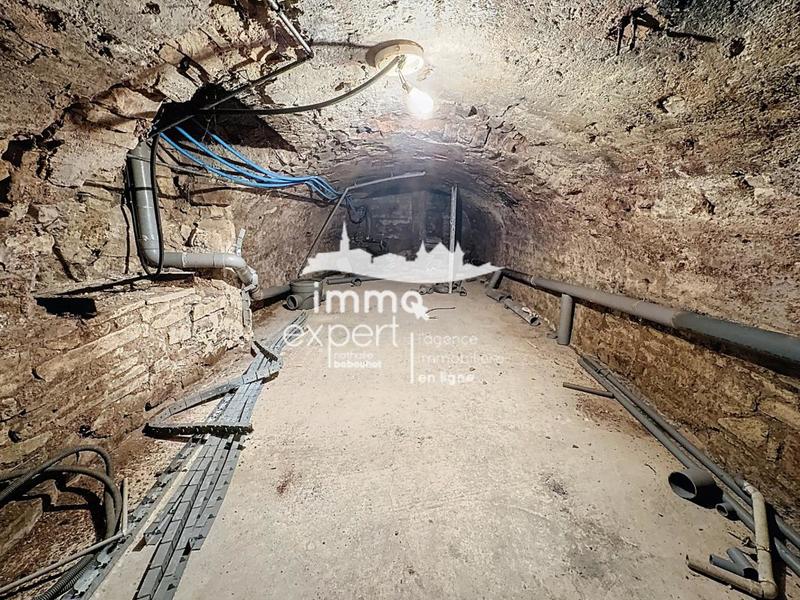 Local commercial - 200 m²