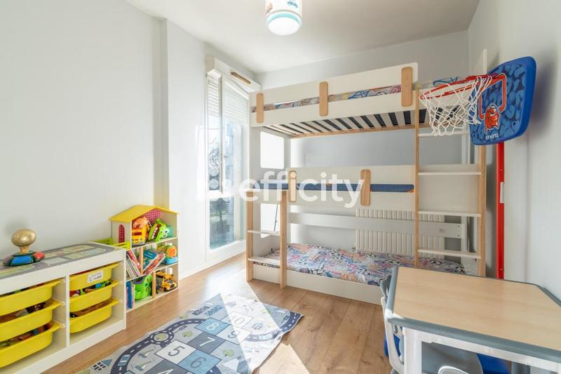 Appartement - 67 m² - 3 pièces