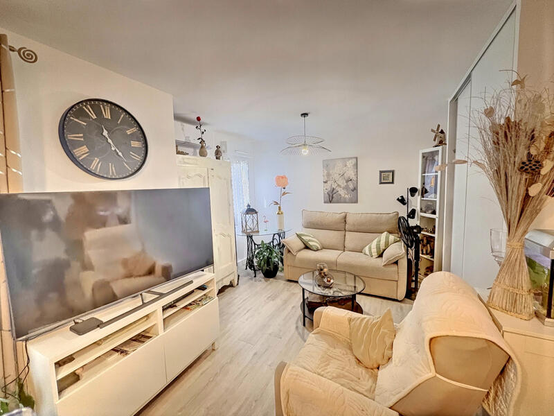 Appartement - 60 m² - 2 pièces