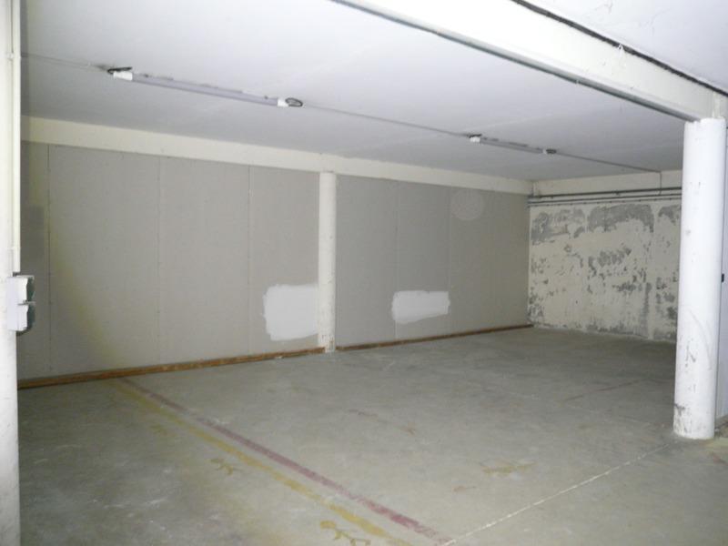 Local commercial - 199 m² - 2 pièces