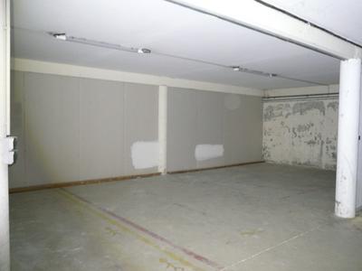 Local commercial - 199 m² - 2 pièces