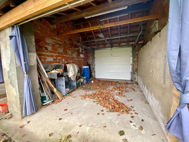 Maison - 210 m² - 9 pièces