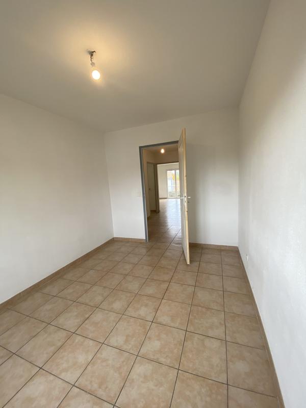 Appartement - 83 m² - 4 pièces