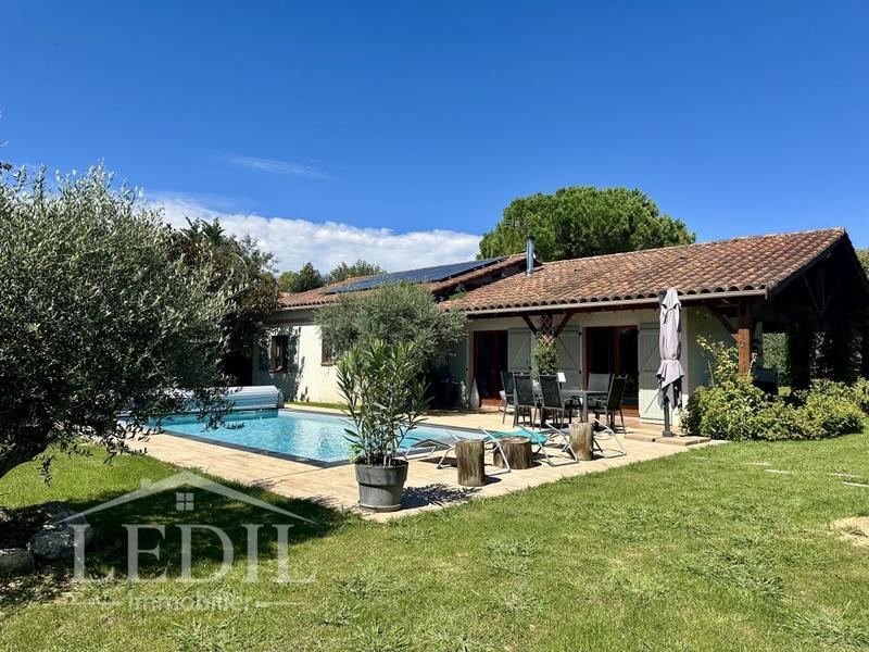 Maison - 110 m² - 4 pièces