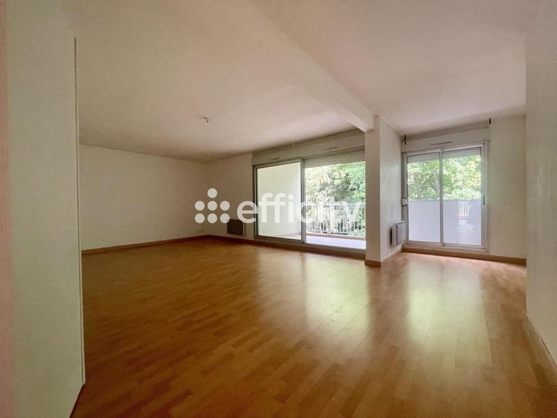 Appartement - 106 m² - 5 pièces