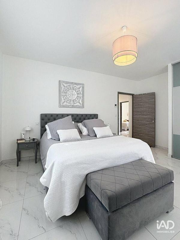 Maison - 140 m² - 4 pièces