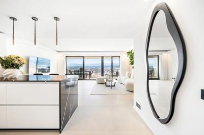 Appartement - 94 m² - 3 pièces