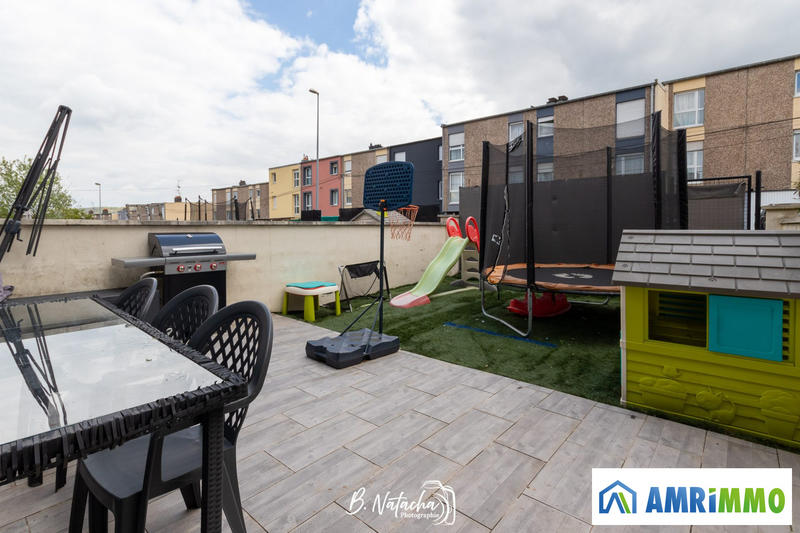 Maison - 100 m² - 5 pièces