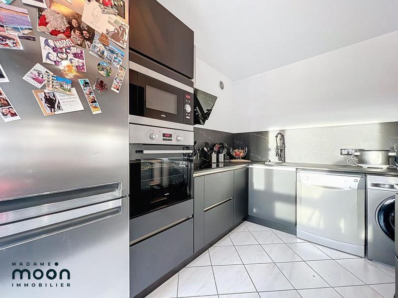 Appartement - 77 m² - 4 pièces