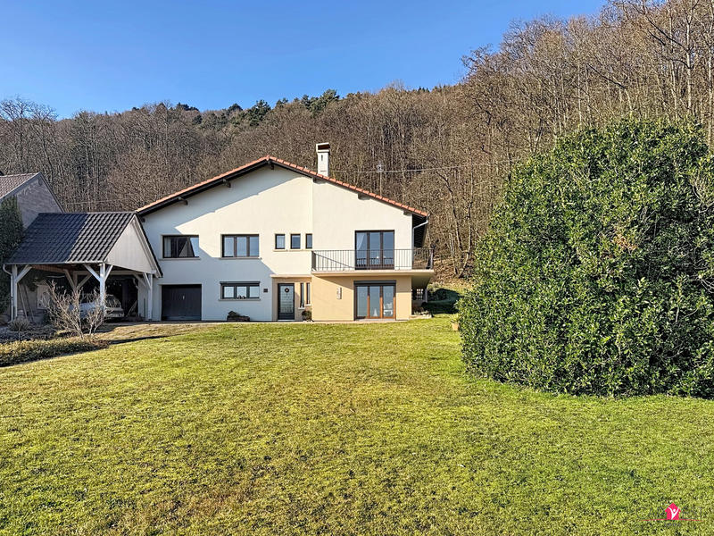 Maison - 164 m² - 7 pièces