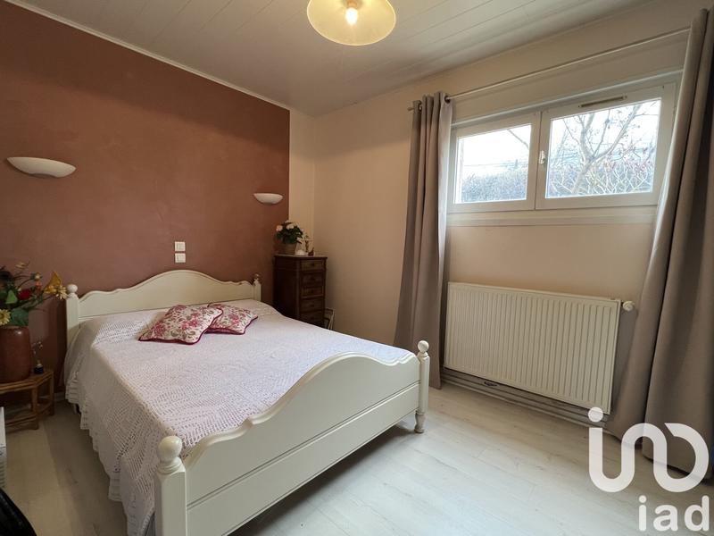 Maison - 200 m² - 7 pièces