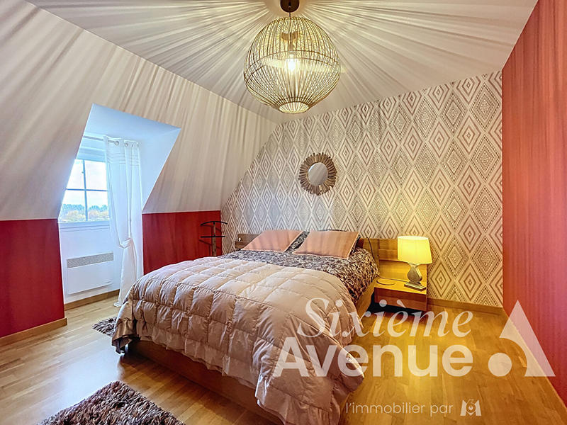 Maison - 143 m² - 6 pièces