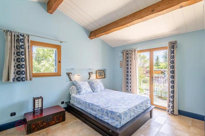 Demeure - 304 m² - 10 pièces