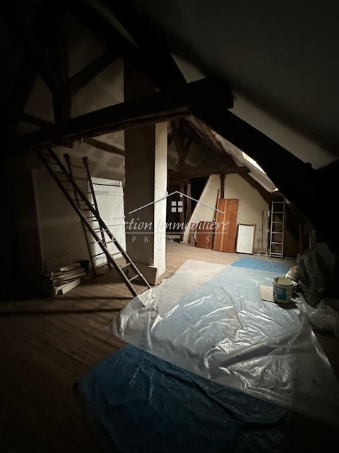 Maison - 183 m² - 6 pièces