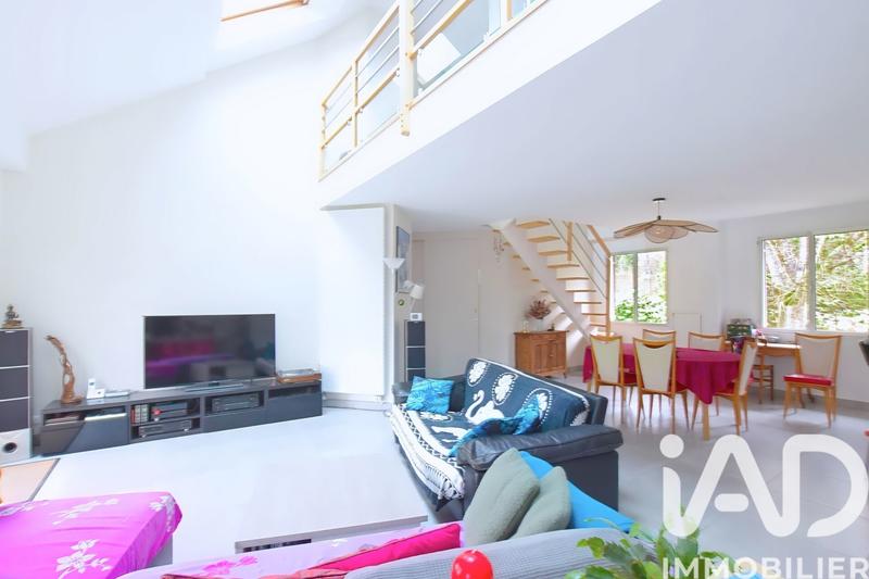 Maison - 127 m² - 6 pièces