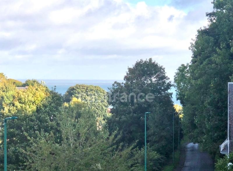 Maison - 118 m² - 6 pièces