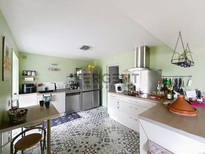 Maison - 147 m² - 5 pièces