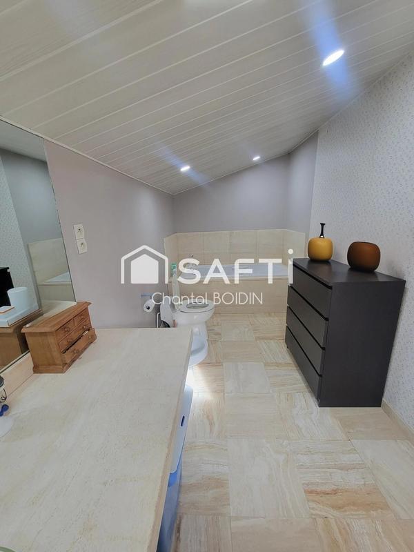 Maison - 258 m² - 8 pièces