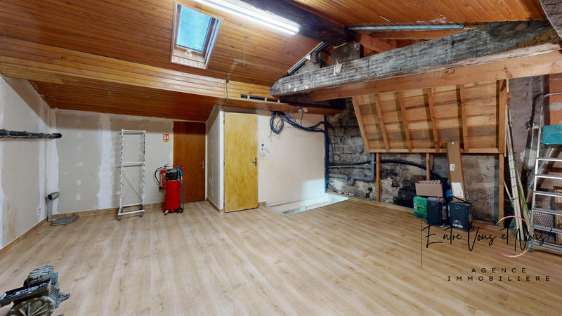 Fonds de commerce - 200 m²