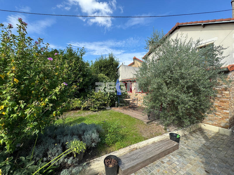 Maison - 145 m² - 7 pièces