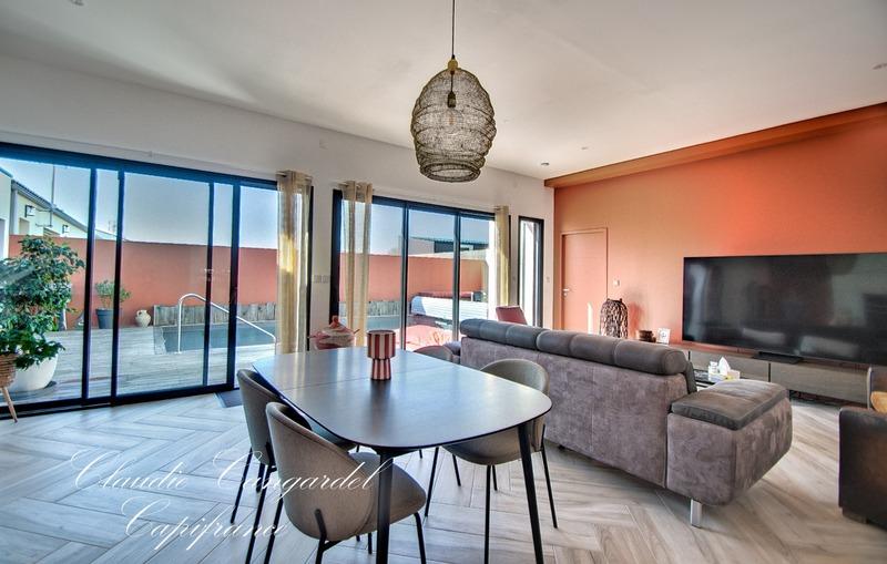 Maison - 137 m² - 6 pièces