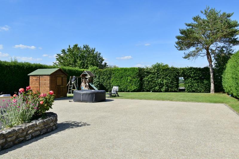 Maison - 125 m² - 5 pièces