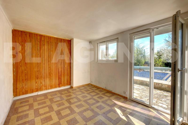 Maison - 183 m² - 8 pièces