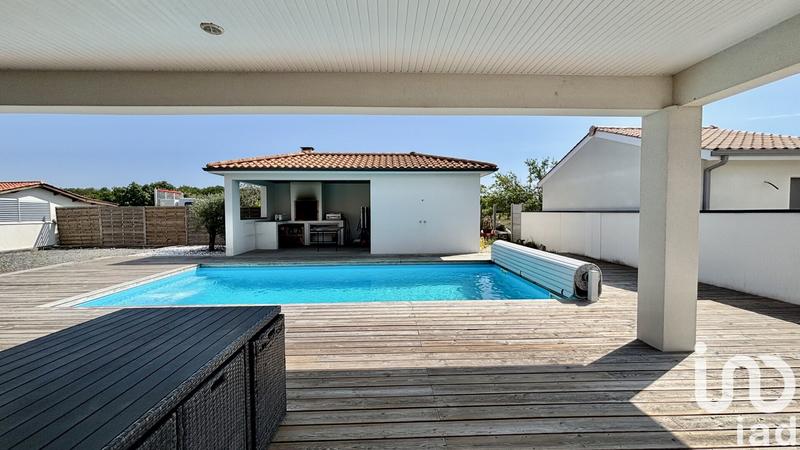 Maison - 163 m² - 7 pièces