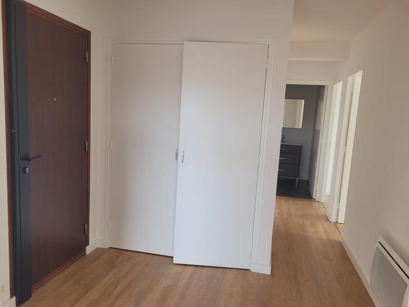 Appartement - 83 m² - 4 pièces