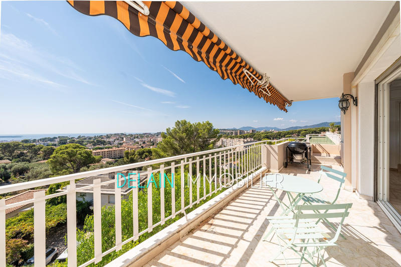 Appartement - 90 m² - 3 pièces