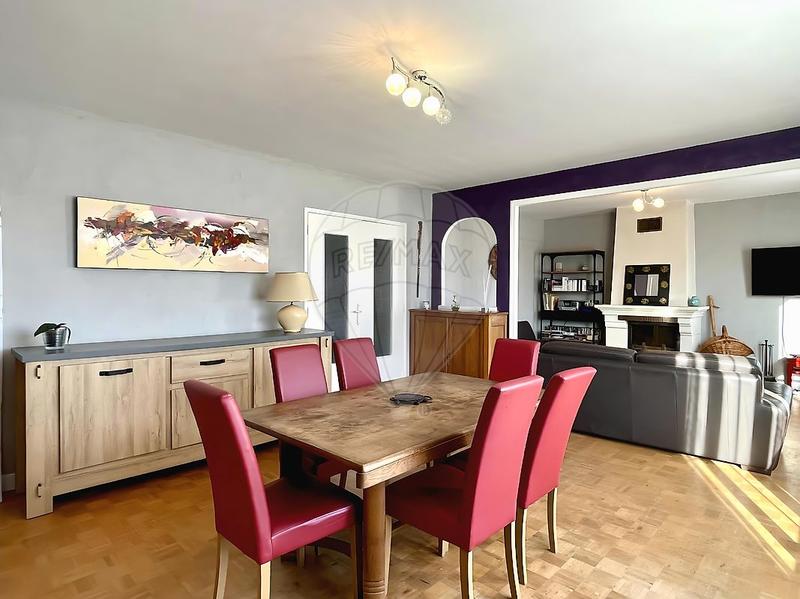 Maison - 142 m² - 5 pièces